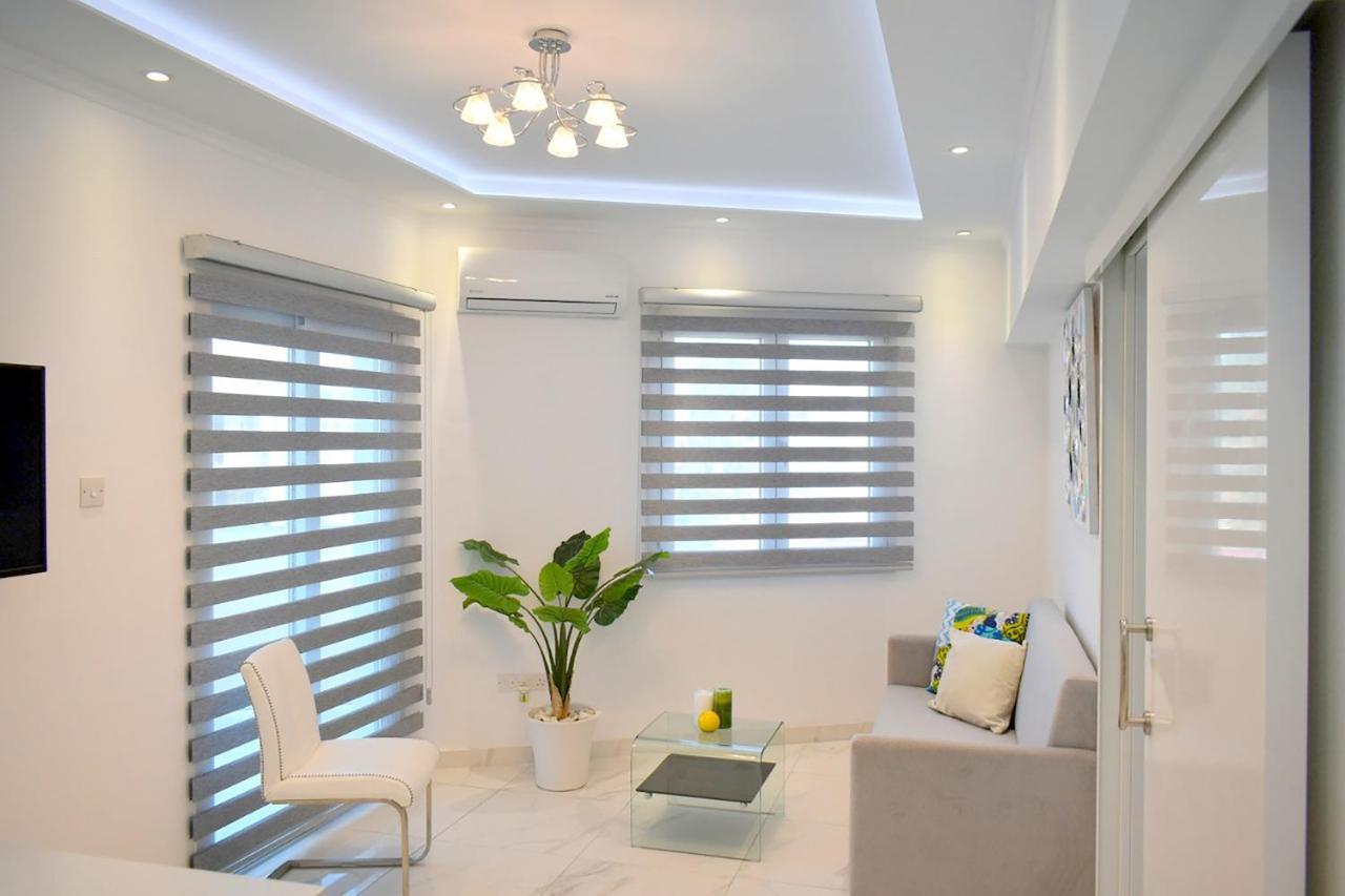 Phaedrus Living: Seaside Luxury Flat Lighthouse 66 Leilighet Paphos Eksteriør bilde