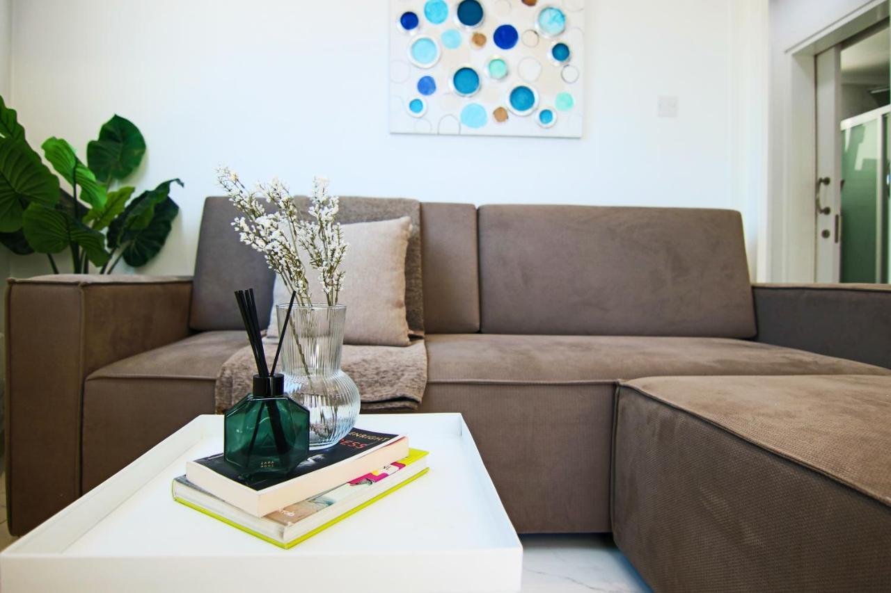 Phaedrus Living: Seaside Luxury Flat Lighthouse 66 Leilighet Paphos Eksteriør bilde