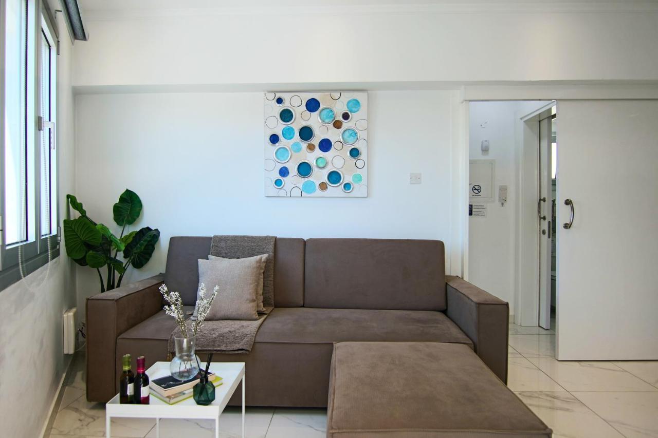 Phaedrus Living: Seaside Luxury Flat Lighthouse 66 Leilighet Paphos Eksteriør bilde